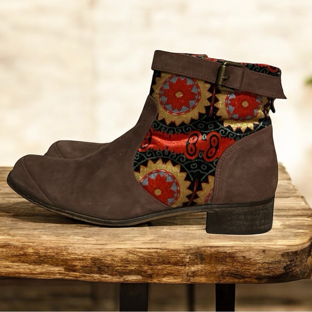 Desigual Boots Bohemian / Western / Floral Size 41 / US 10